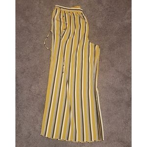 NWT flowy pants